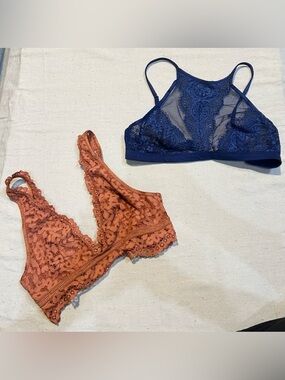 Bundle of Two Victoria’s Secret Bralettes Medium